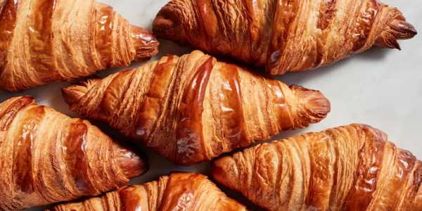 A Step-by-Step Guide to Making Buttery Croissants at Home